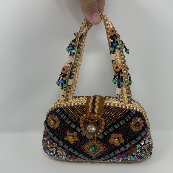 Ooh! Ashley Handbags - Exquisite Ooh! Ashley Beaded Mini Purse